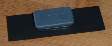 Ansteckschild mit persönlicher Gravur 80 x 30 mm